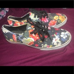 Vans Floral Print size 8.5